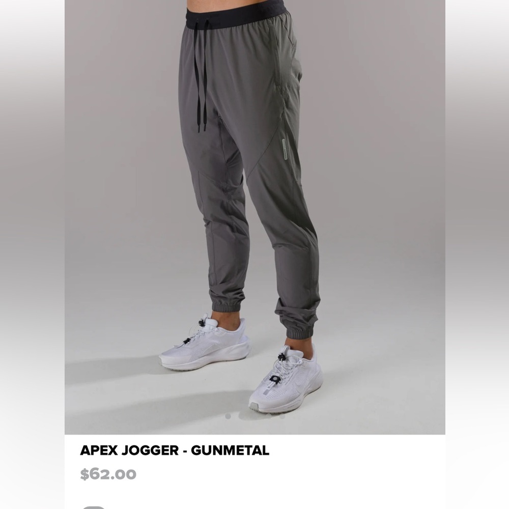 Alphalete Apex Joggers - Gunmetal size small